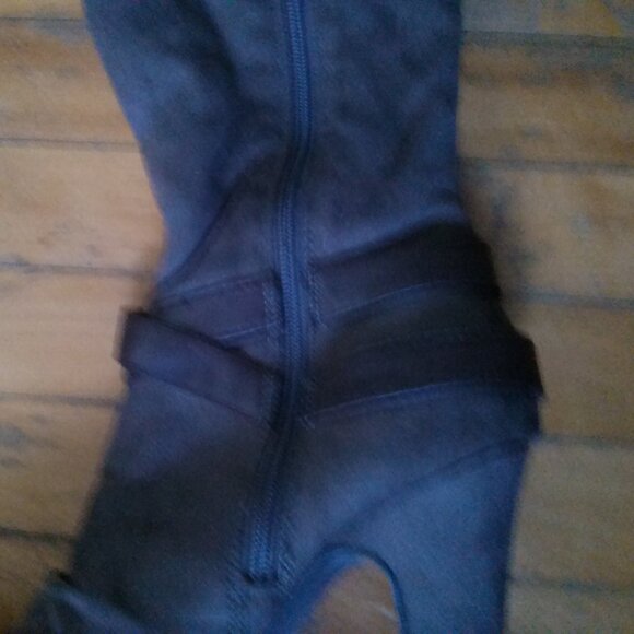 Women's 4" Heel Boots, Olive Green Faux Suede, Brown Buckle, Size 7 - Picture 4 of 16